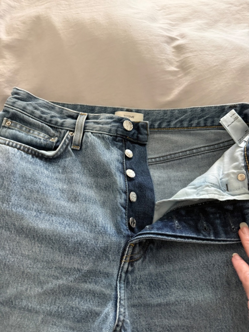 Toteme Twisted Seam Jean - Picture 10 of 11